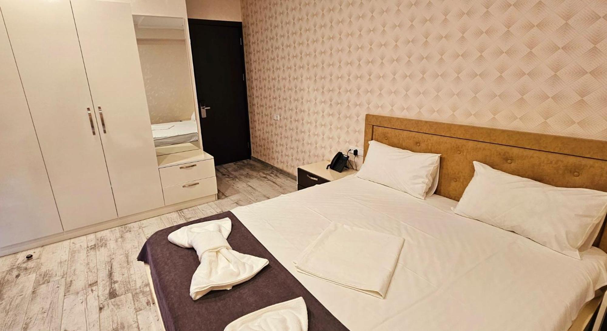 Sierra Hotel Tbilisi Luaran gambar